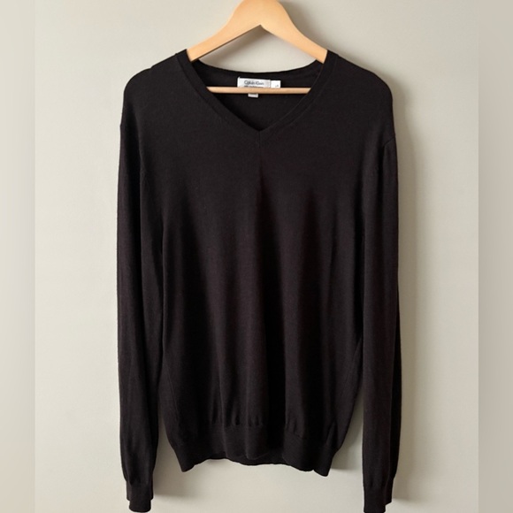 Calvin Klein Men's Brown Merino Wool V-Neck Sweater - Picture 1 of 4